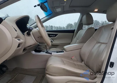 2013 Nissan Altima 2.5 из США, поврежденный, VIN 1N4AL3AP8DN498875